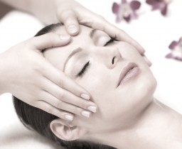gesichtsmassage-kosmetik-lee-schweiz.jpg.jpg